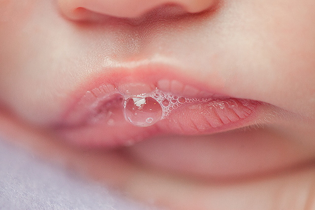 Violet-bubble-feature